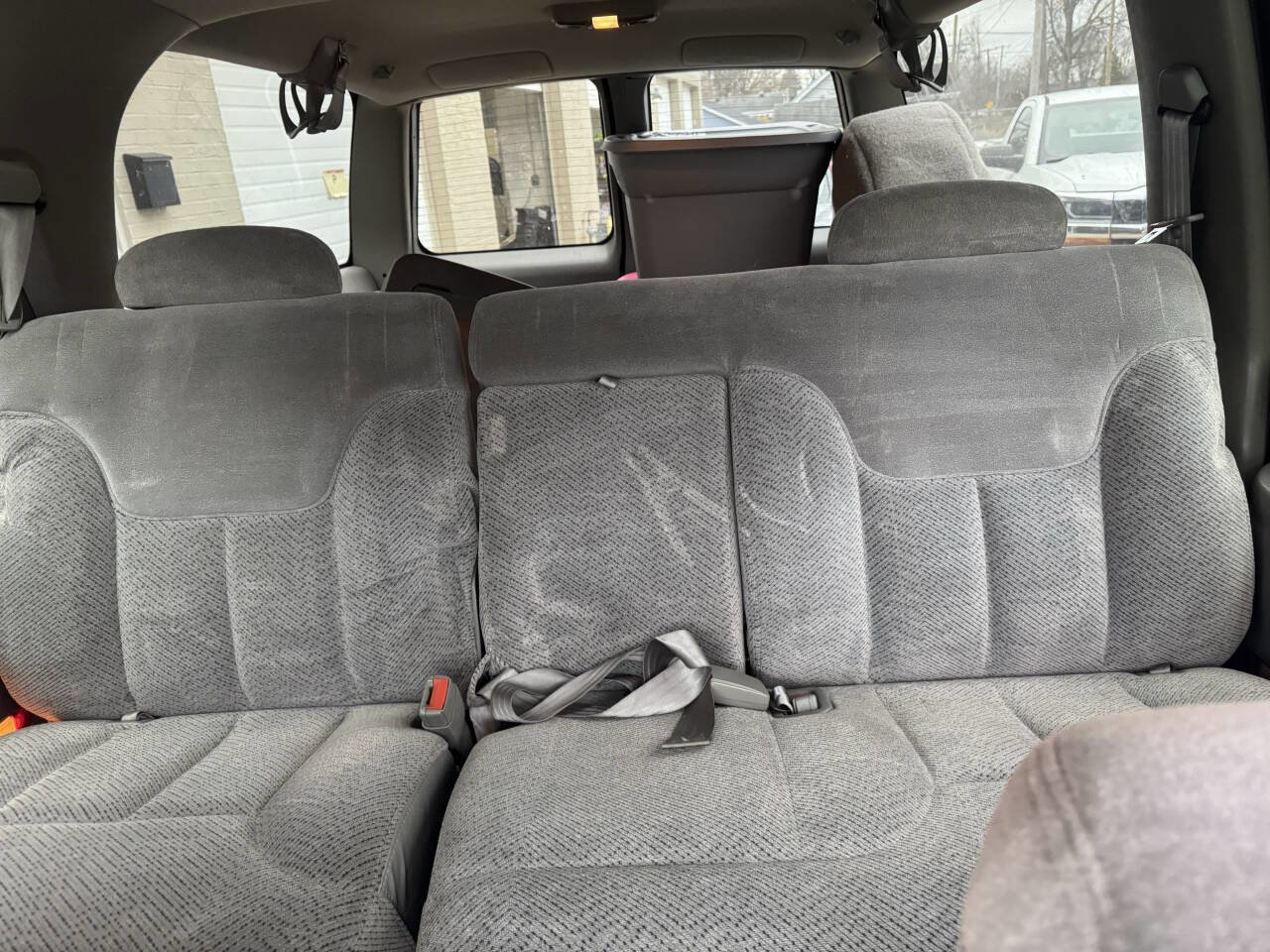 Used 1996 GMC Suburban 4WD image 15