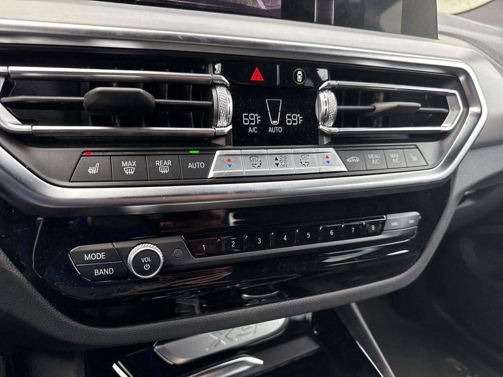 Used 2023 BMW X3 xDrive30i w/ Convenience Package w/ZPA image 16