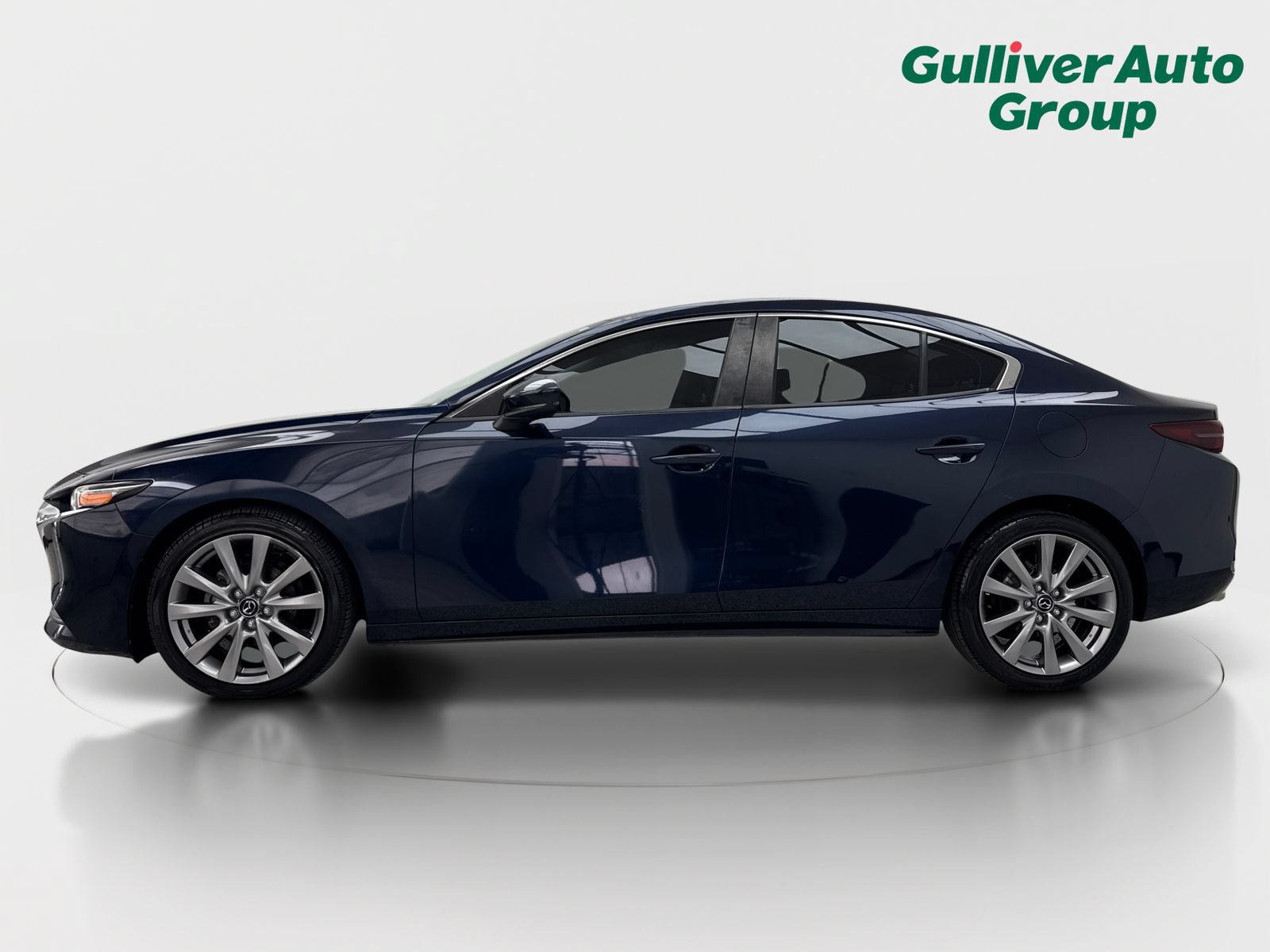Used 2020 MAZDA MAZDA3 Sedan w/ Select Package FWD image 3