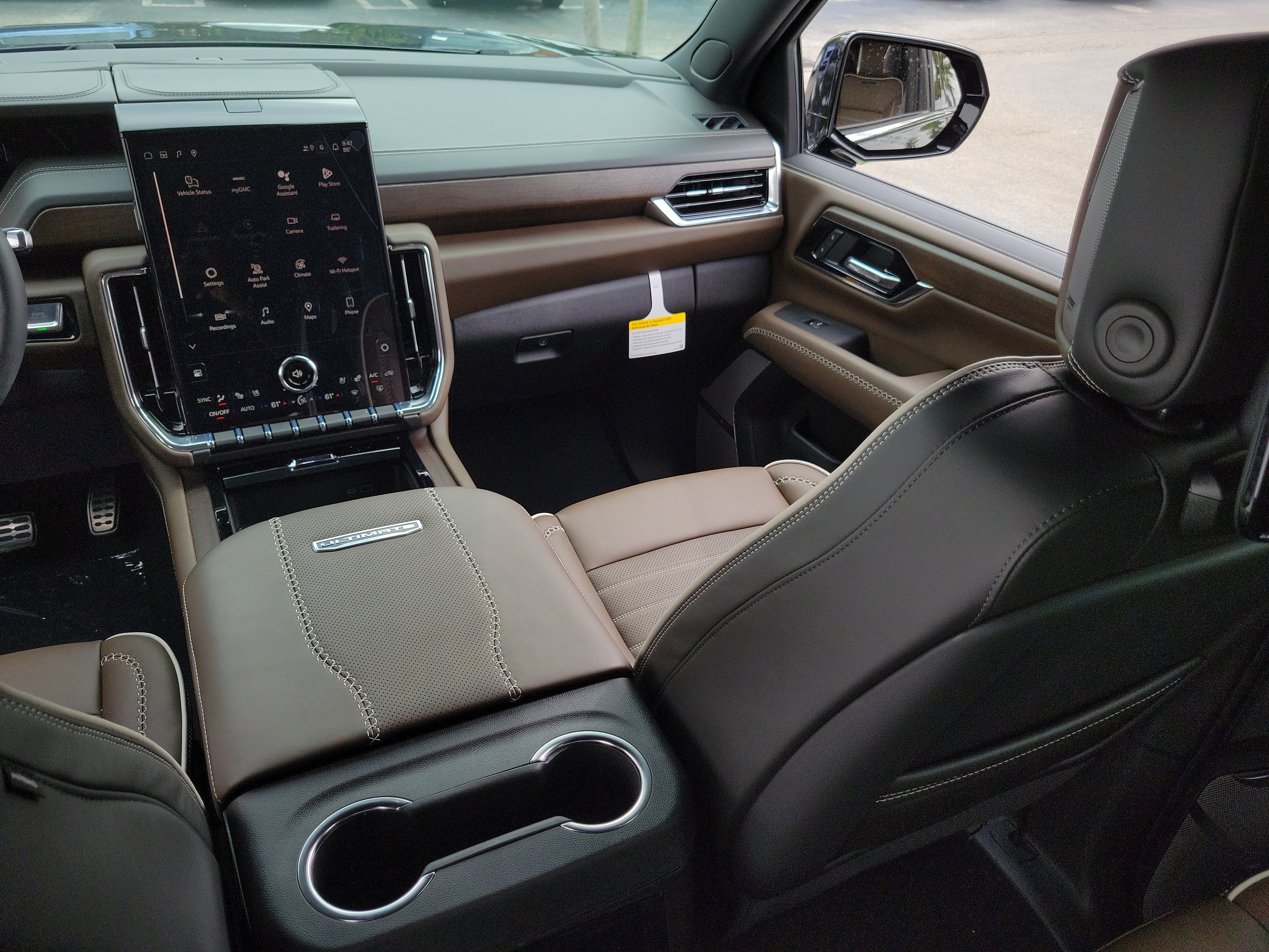 New 2026 GMC Yukon XL Denali Ultimate AWD/4WD image 18