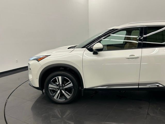 Certified 2023 Nissan Rogue Platinum w/ Platinum Premium Package image 14