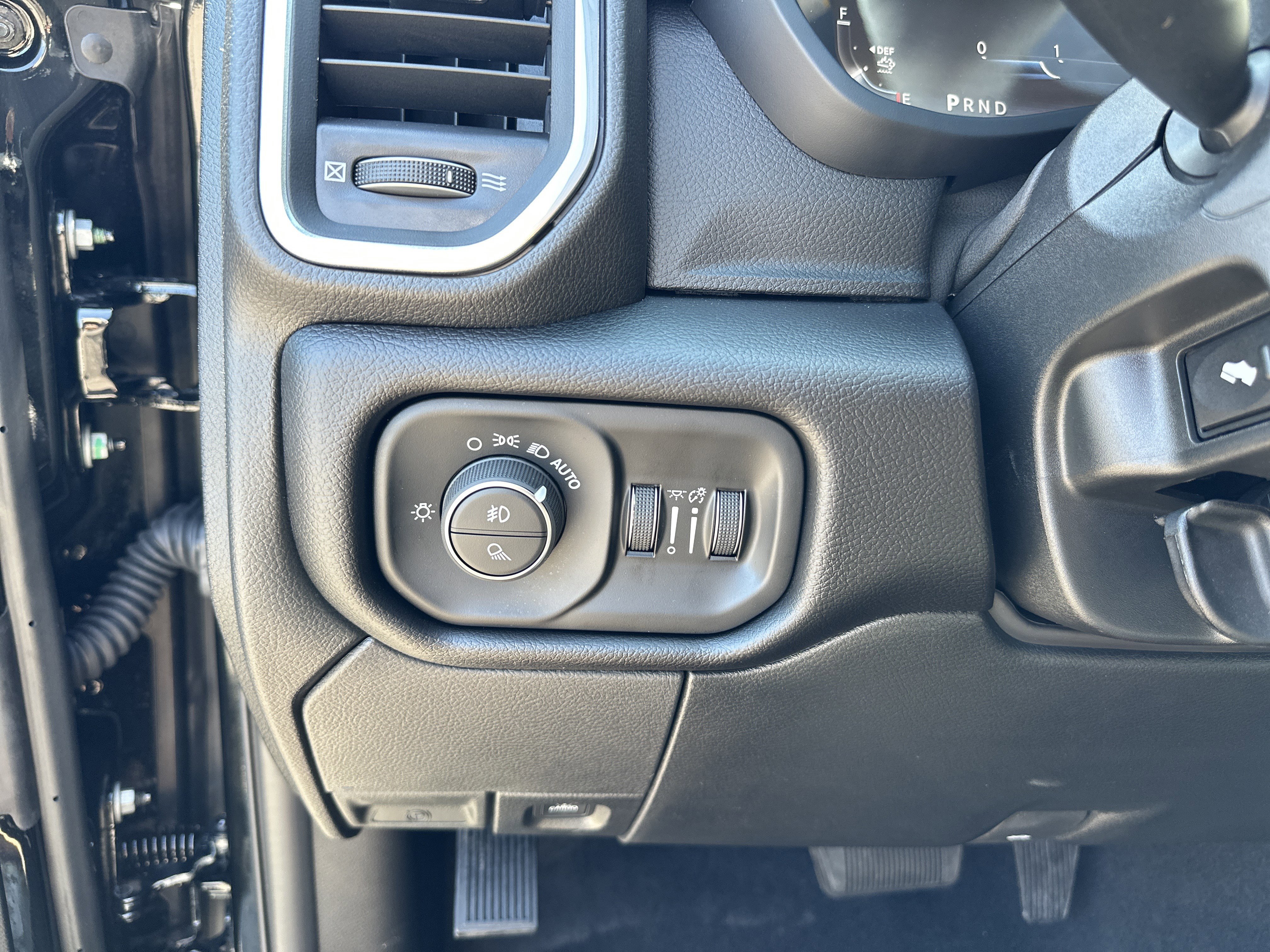 New 2026 RAM 2500 Laramie image 34