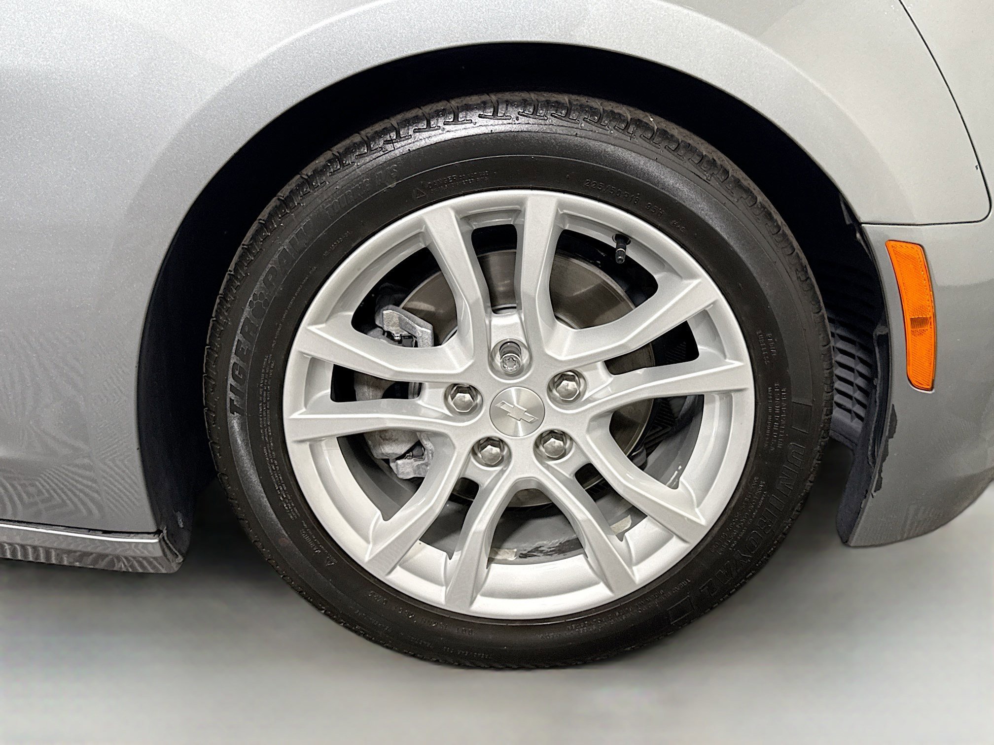 Used 2023 Chevrolet Camaro LS RWD image 30