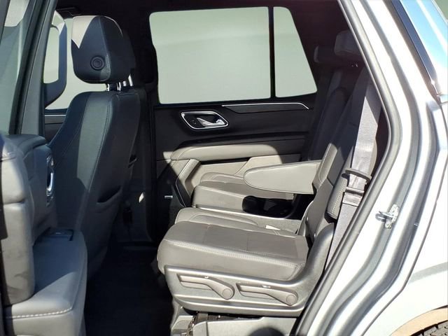 Used 2023 Chevrolet Tahoe LT w/ Luxury Package AWD/4WD image 12