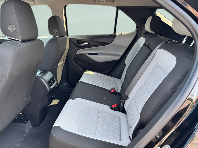 Used 2024 Chevrolet Equinox LS w/ LS Convenience Package AWD/4WD image 5