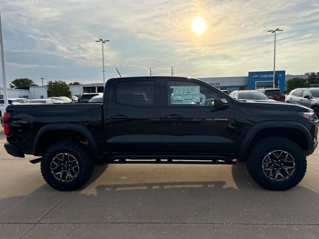 New 2026 Chevrolet Colorado ZR2 w/ Technology Package AWD/4WD image 2