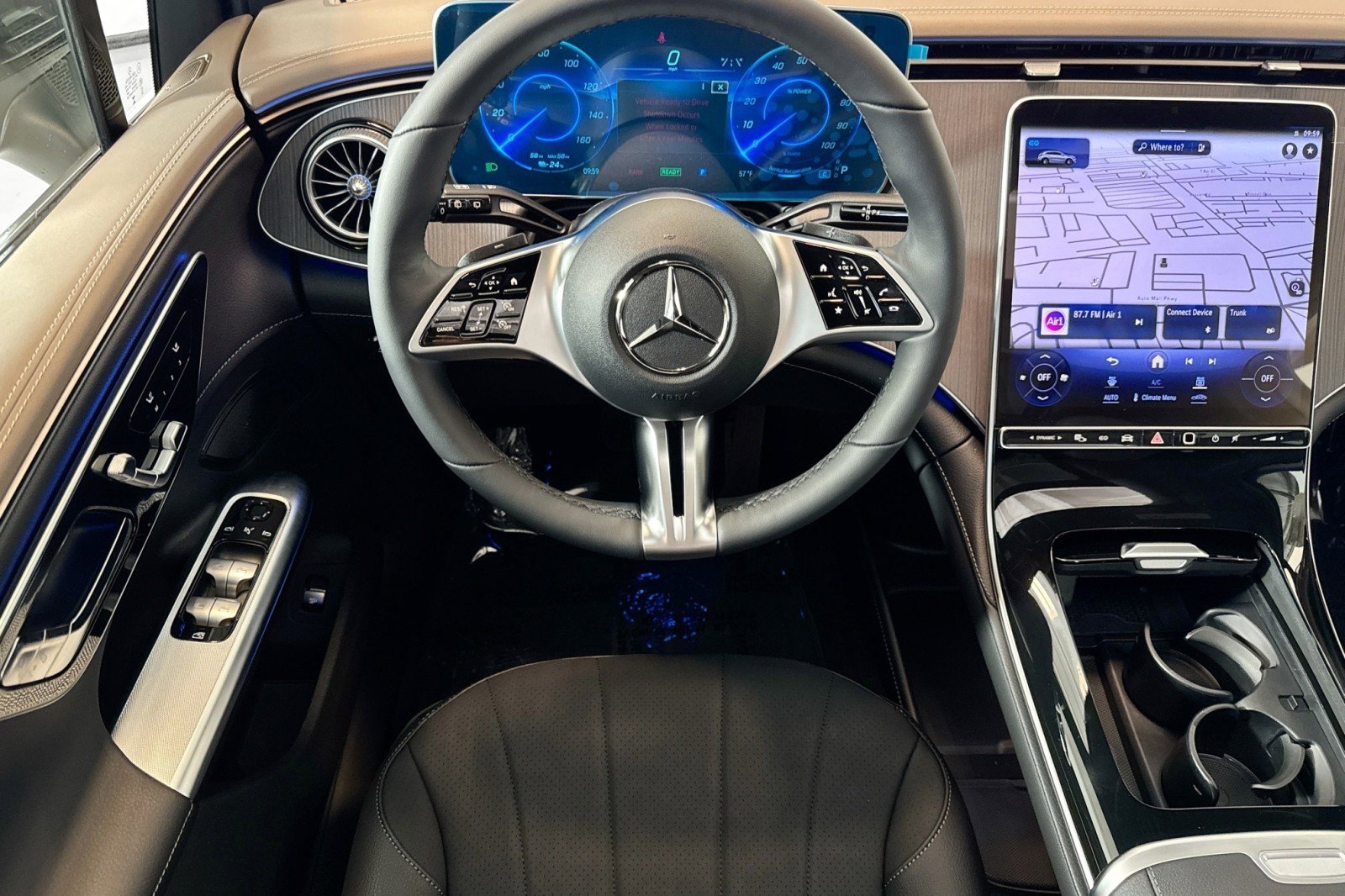 New 2026 Mercedes-Benz EQE 320 4MATIC SUV image 22