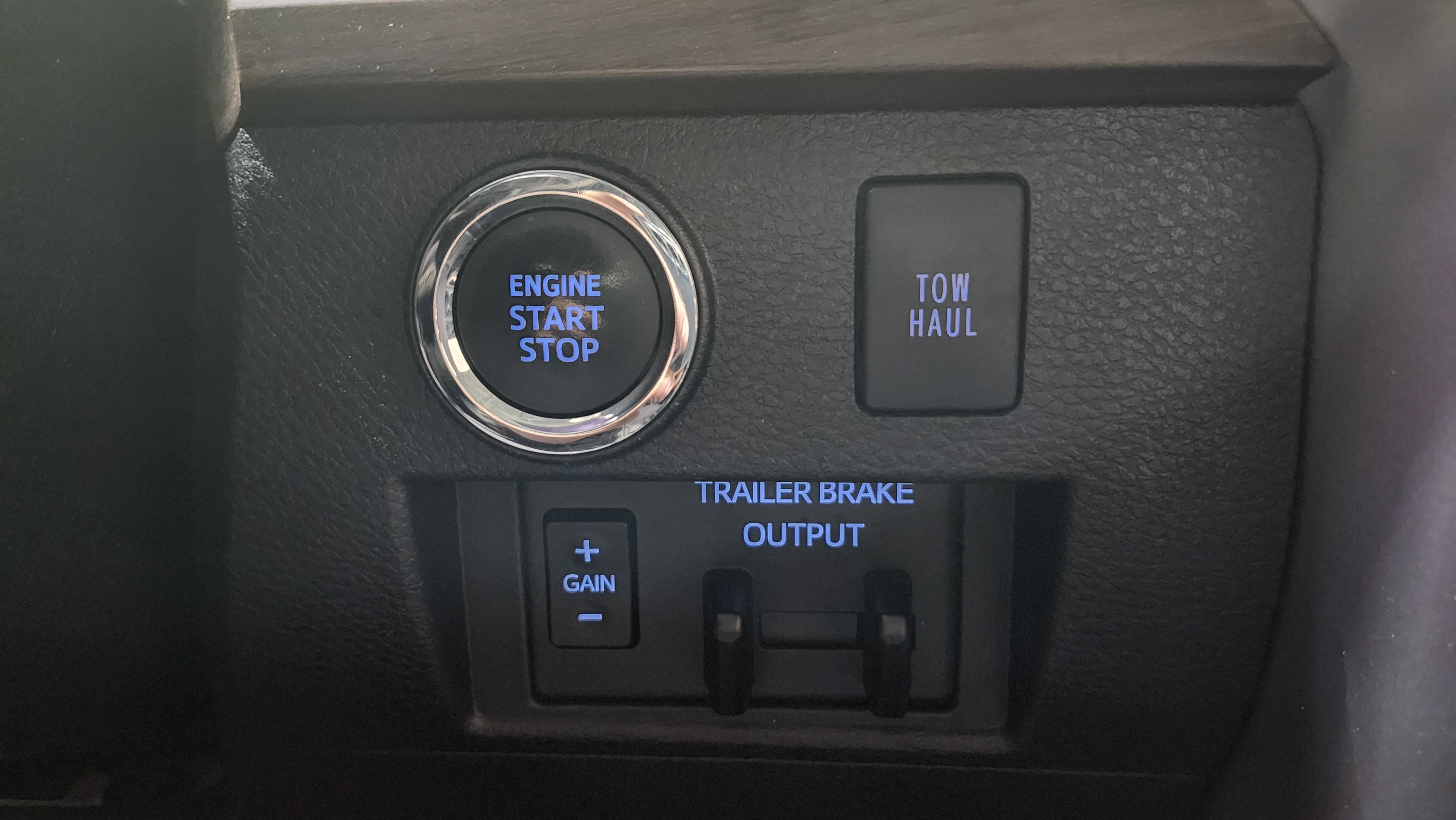 Used 2021 Toyota Tundra Limited image 34