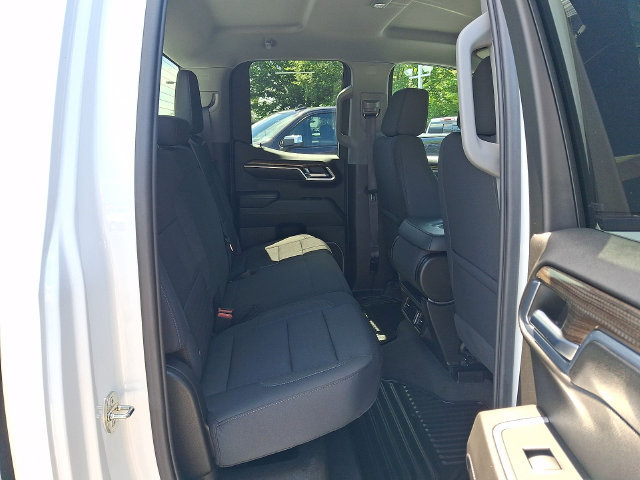 Used 2023 Chevrolet Silverado 1500 LT w/ Z71 Off-Road Package AWD/4WD image 24