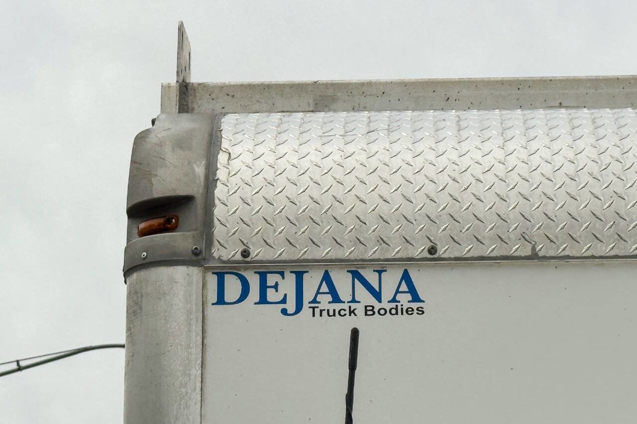 Used 2022 Ford E-350 and Econoline 350 Super Duty w/ Power Windows & Locks Group RWD image 10