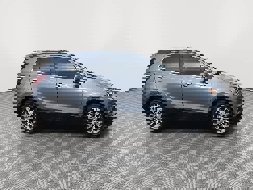 Used 2019 Buick Encore Preferred image 9