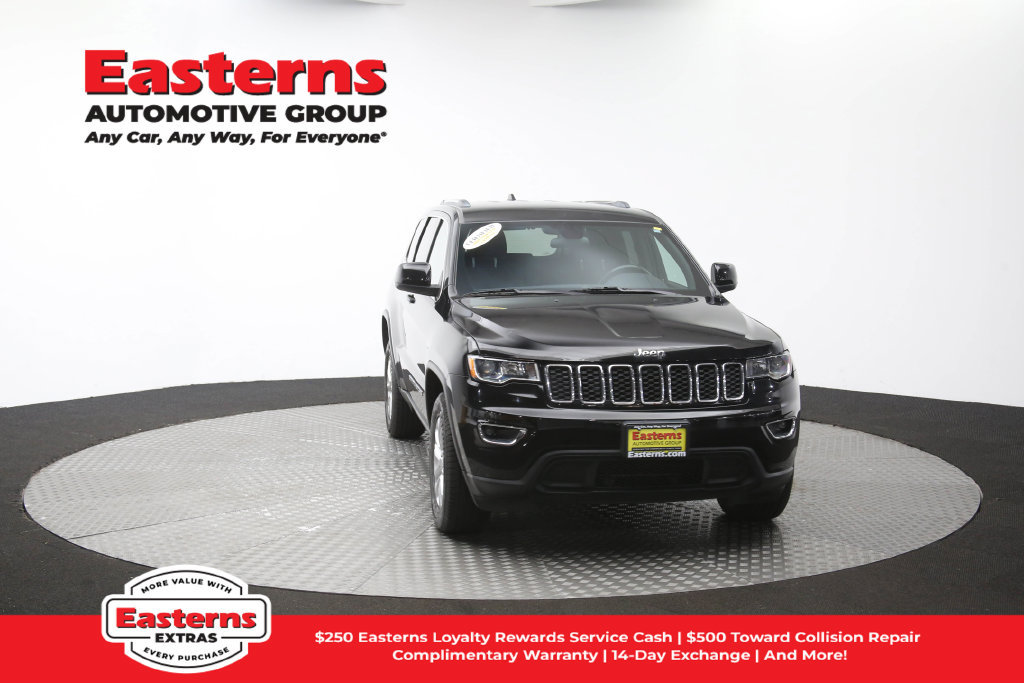 Used 2021 Jeep Grand Cherokee Laredo AWD/4WD image 55