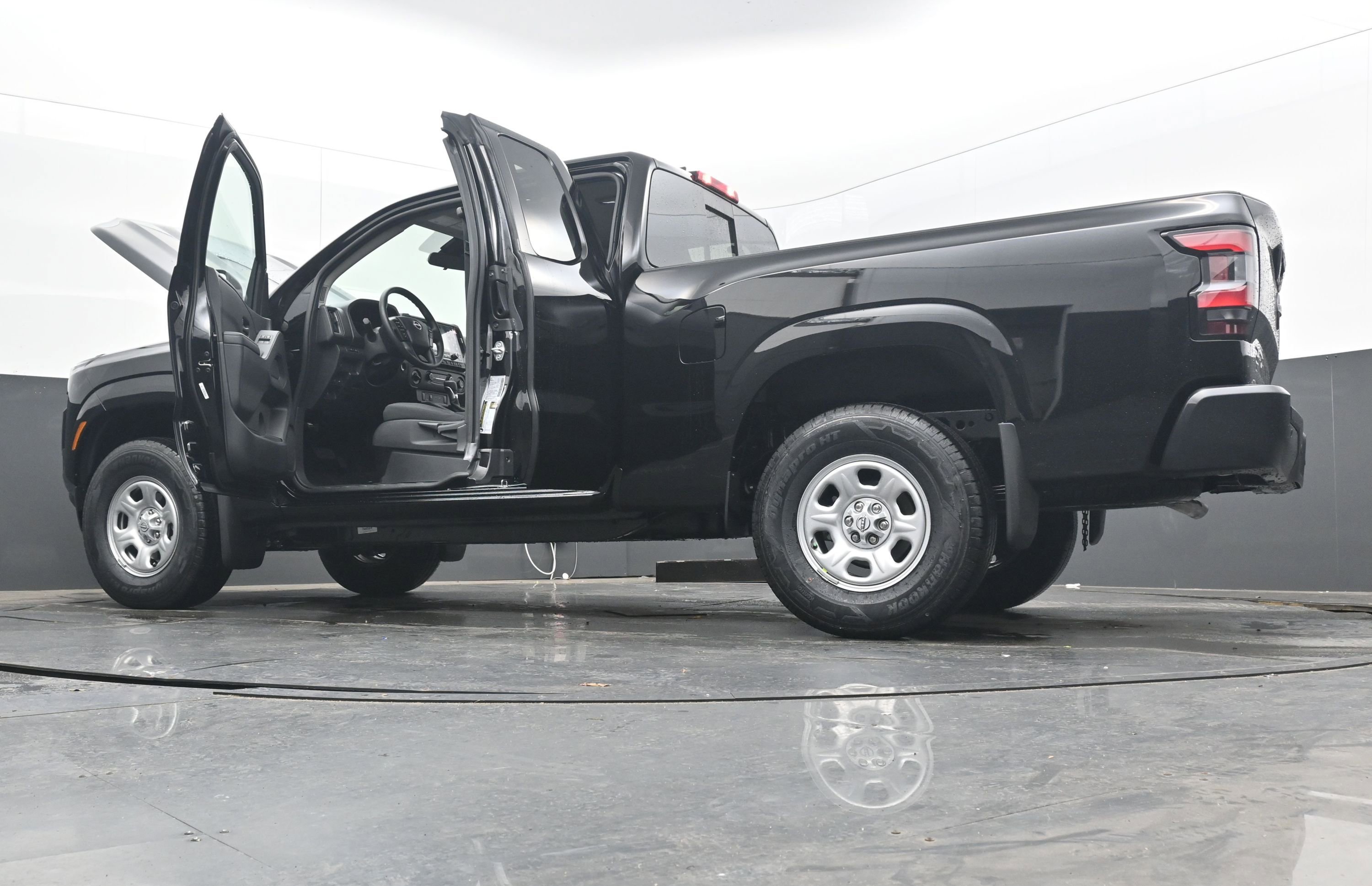 New 2026 Nissan Frontier S image 43