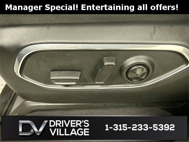 Used 2024 Jeep Wagoneer L 4WD w/ Premium Group I image 10