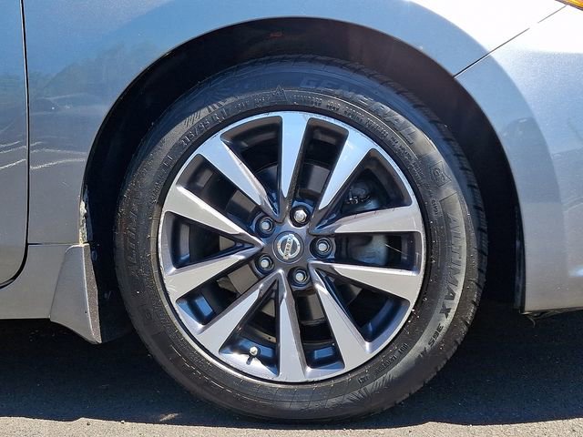 Used 2016 Nissan Altima 2.5 SL w/ 2.5 Technology Package FWD image 8