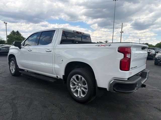 Used 2025 Chevrolet Silverado 1500 LTZ w/ Technology Package AWD/4WD image 5