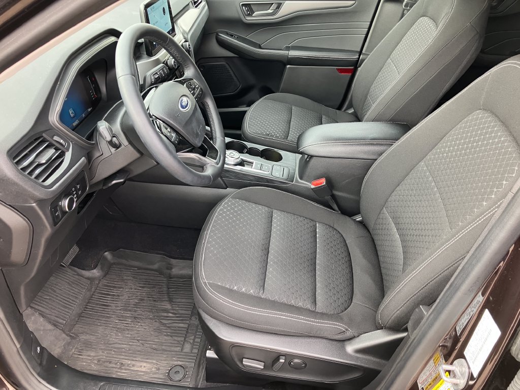 Used 2023 Ford Escape Active AWD/4WD image 13