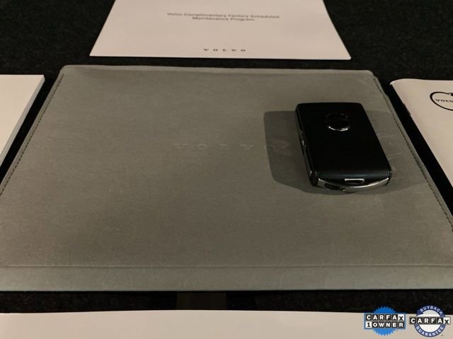 Used 2025 Volvo XC40 B5 Plus image 84