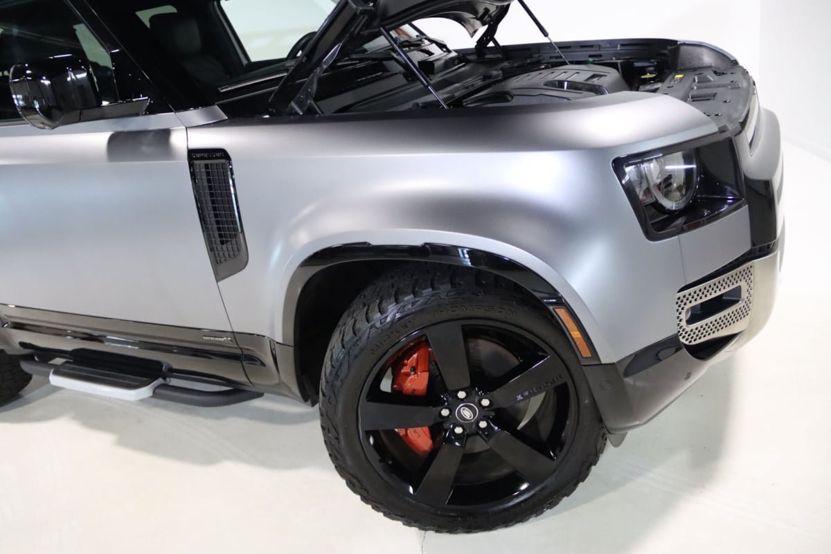 Used 2023 Land Rover Defender 90 X AWD/4WD image 71