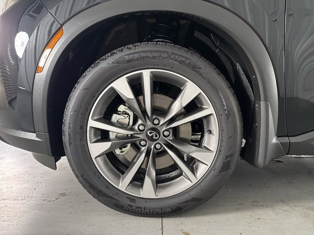 Certified 2025 INFINITI QX60 Luxe w/ Vision Package image 4