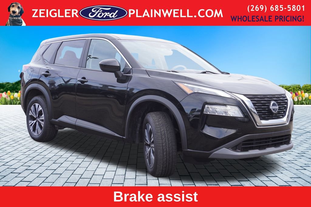 Used 2023 Nissan Rogue SV image 7