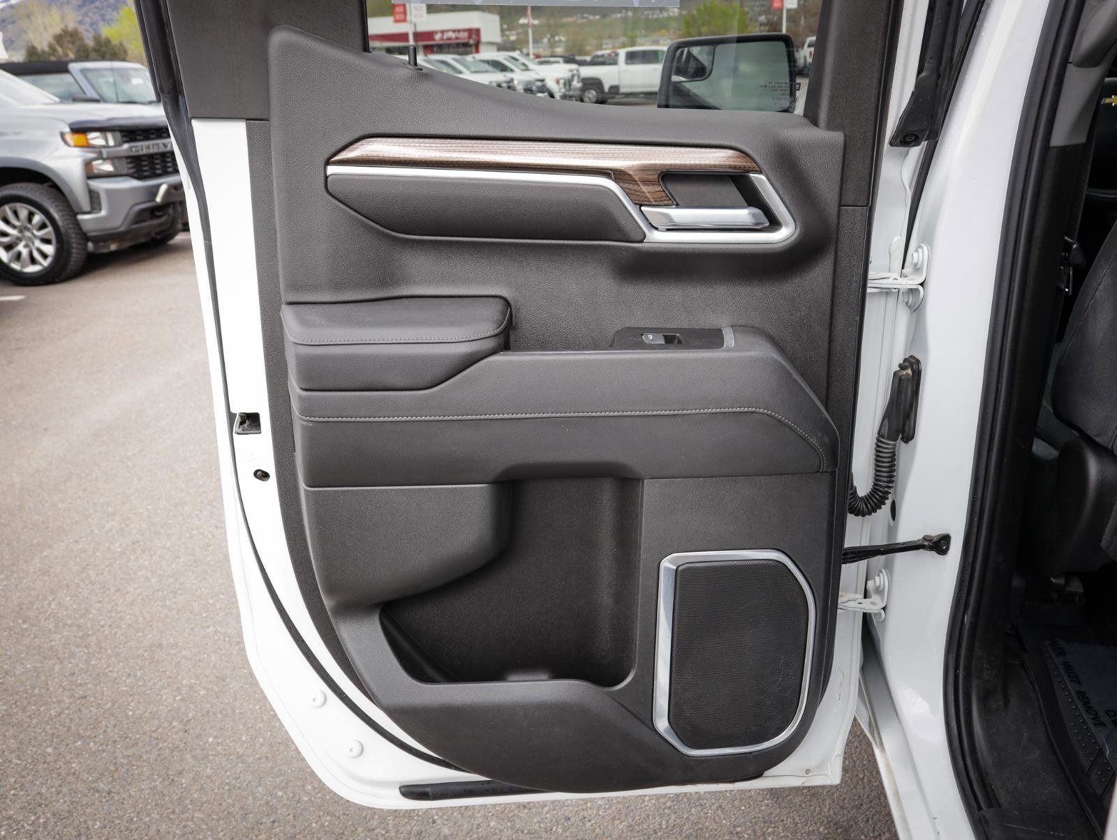 Used 2022 Chevrolet Silverado 1500 LT w/ Protection Package image 32