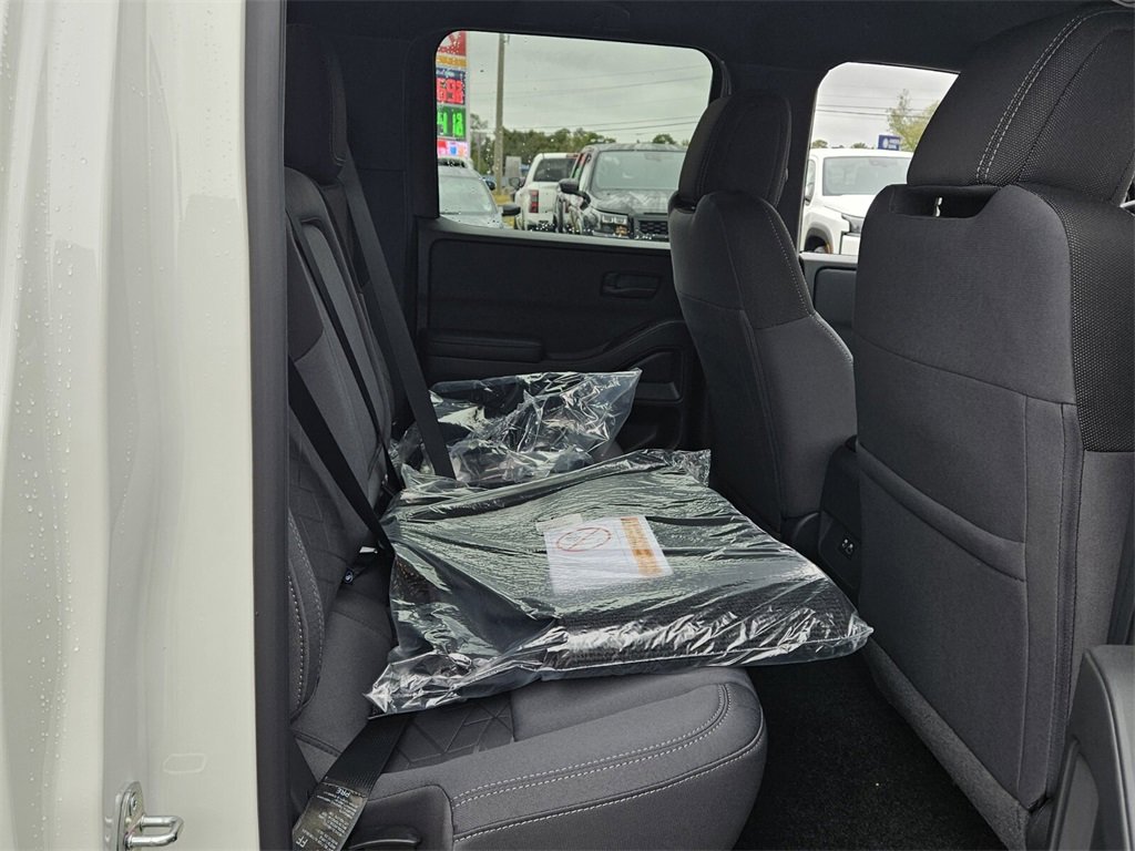 New 2026 Nissan Frontier SV w/ Tow Package image 13