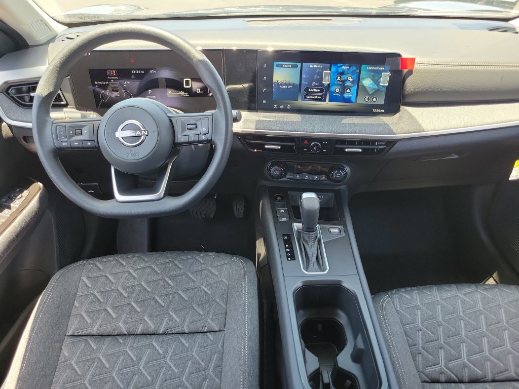 New 2026 Nissan Kicks SV w/ Interior Electronics Package FWD image 6