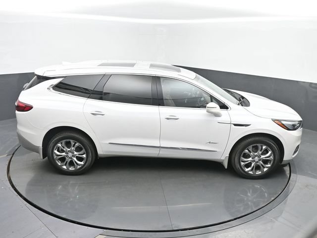 Used 2019 Buick Enclave Avenir w/ Avenir Technology Package AWD/4WD image 43
