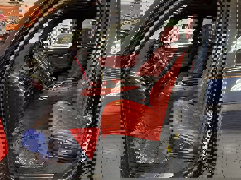 Used 2017 BMW X6 xDrive35i image 9