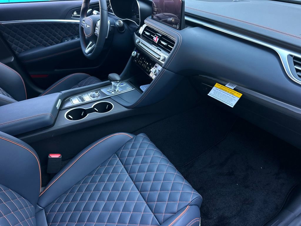 New 2026 Genesis G70 3.3T Prestige image 15
