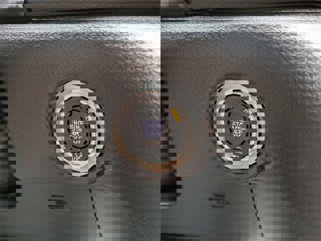 New 2026 Chrysler Voyager LX image 29