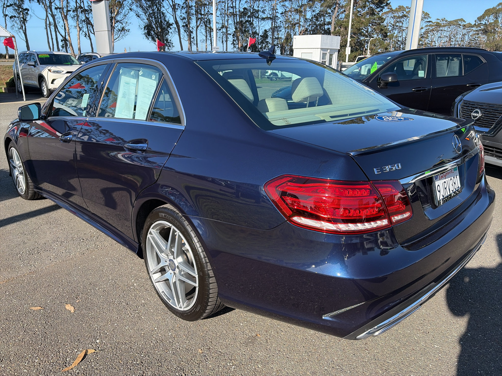 Used 2016 Mercedes-Benz E 350 4MATIC Sedan image 21