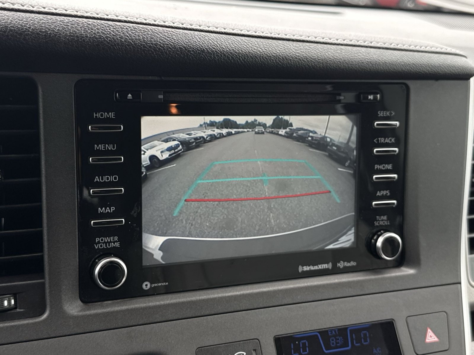 Used 2018 Toyota Sienna XLE Premium AWD/4WD image 20