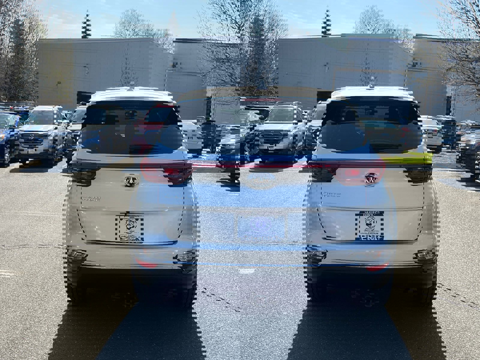 Used 2020 Kia Sportage LX w/ LX Popular Package AWD/4WD image 4