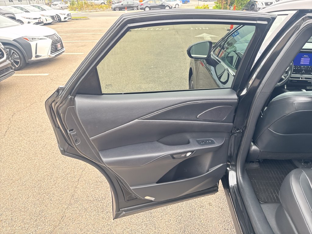 Used 2024 Lexus RX 350 Premium w/ Cold Area Package AWD/4WD image 38