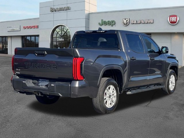 Used 2024 Toyota Tundra SR5 w/ SR5 Convenience Package AWD/4WD image 7