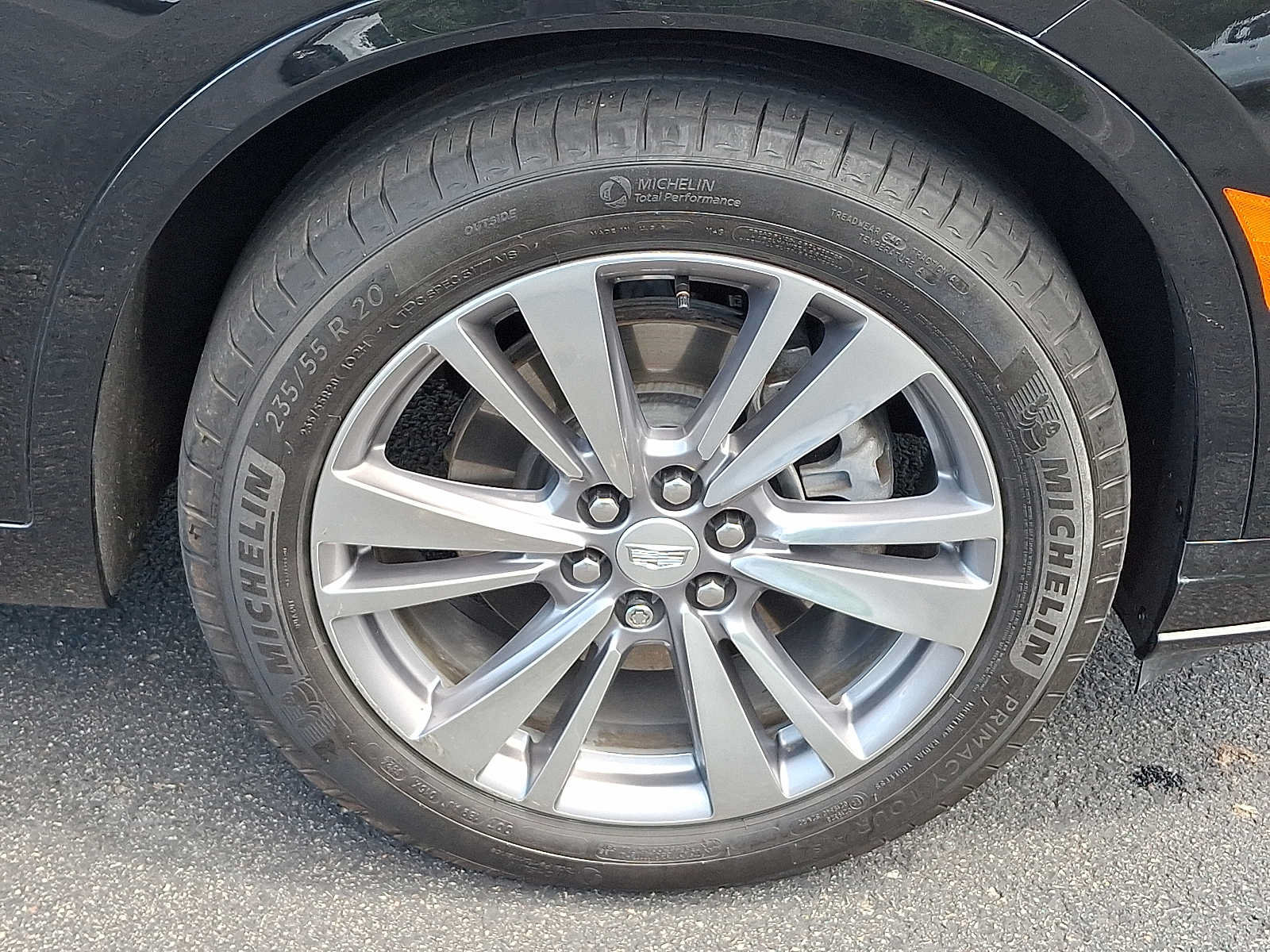 Used 2024 Cadillac XT6 Premium Luxury AWD/4WD image 8
