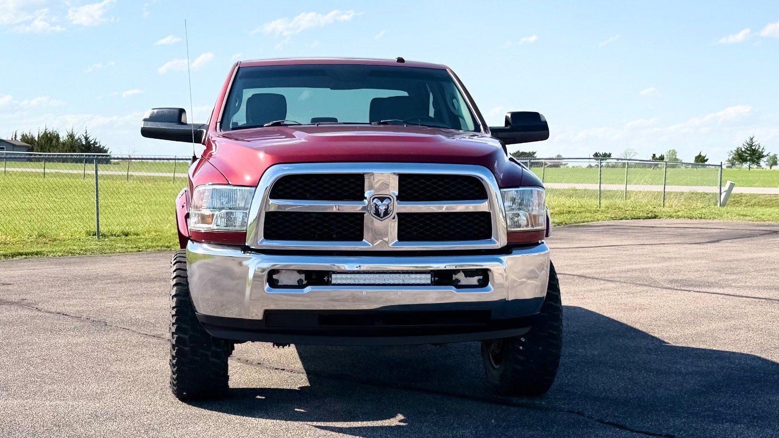 Used 2014 RAM 2500 Tradesman w/ Chrome Appearance Group AWD/4WD image 10