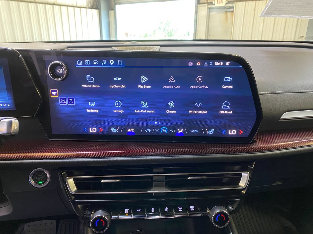 Used 2026 Chevrolet Traverse Z71 w/ Enhanced Driving Package AWD/4WD image 40