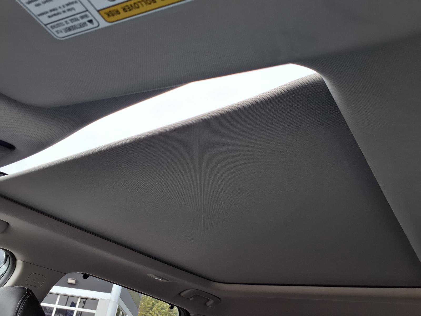 Used 2021 Nissan Rogue SL image 22