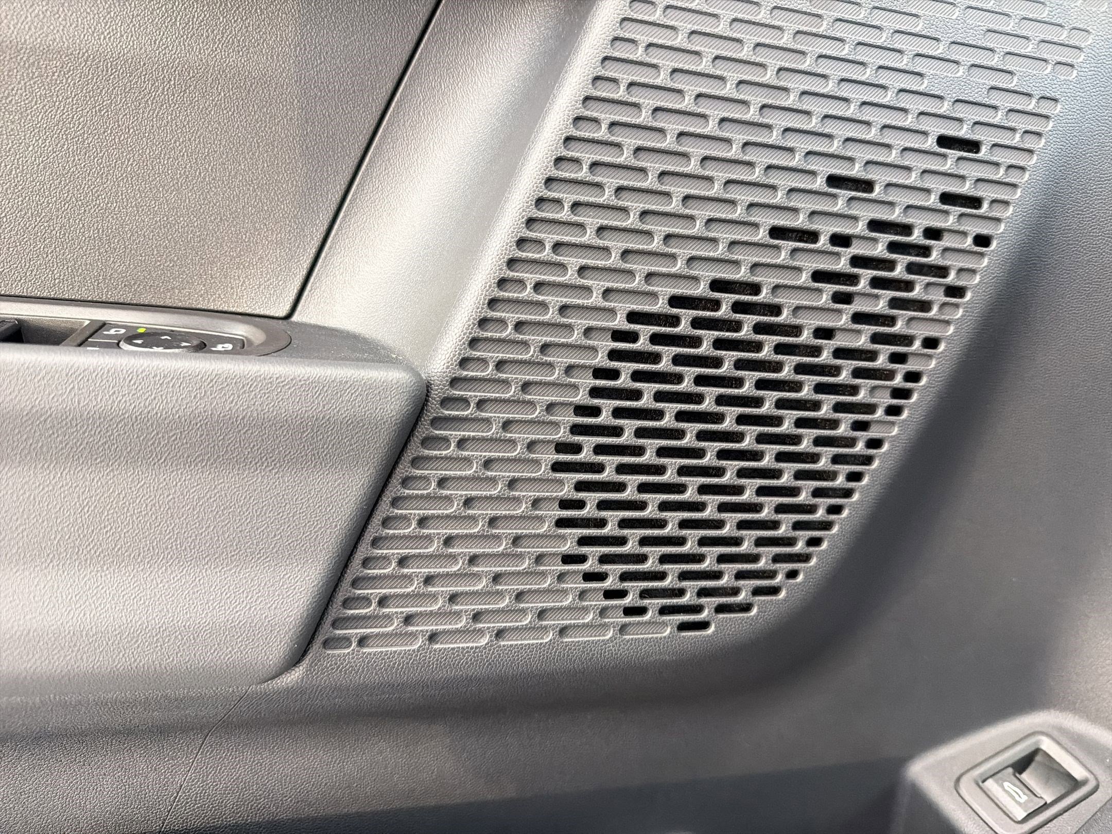 Certified 2025 MINI Cooper S image 21