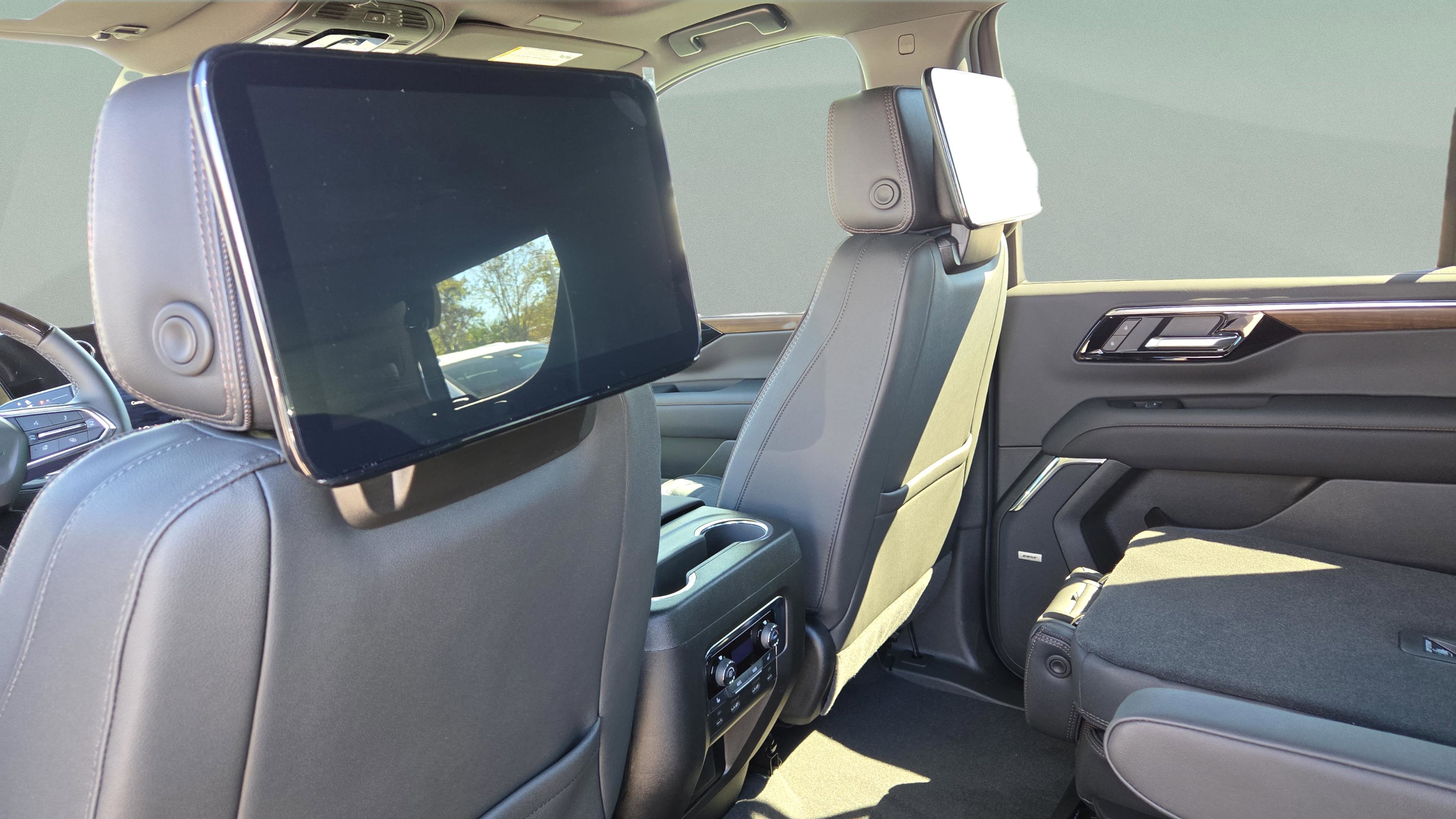 New 2026 Chevrolet Tahoe High Country image 14