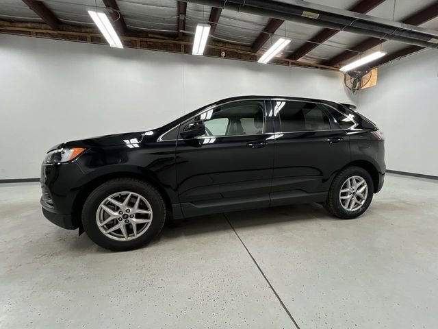Used 2023 Ford Edge SEL image 5