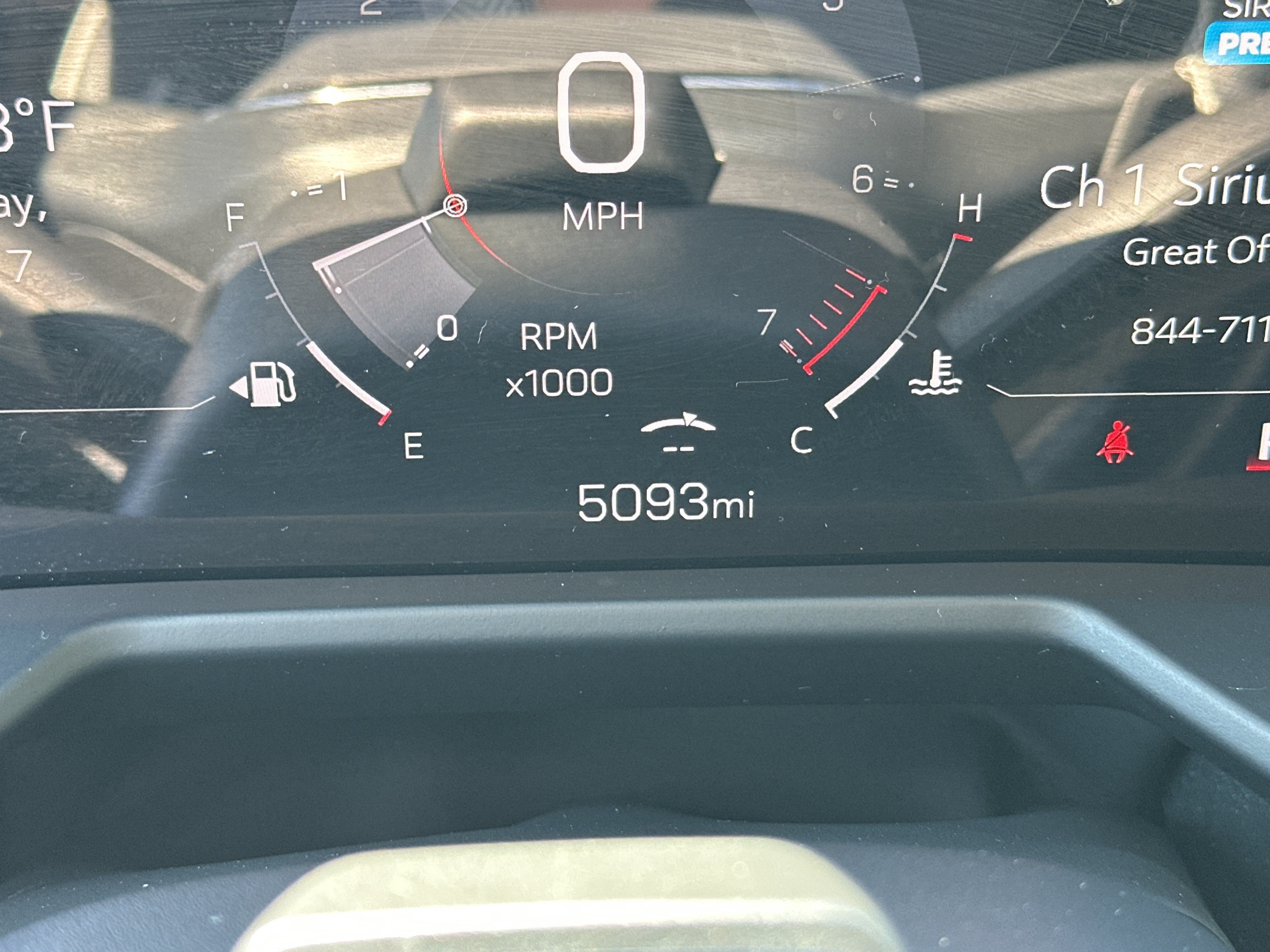 Used 2025 GMC Acadia Denali w/ Super Cruise Package FWD image 22