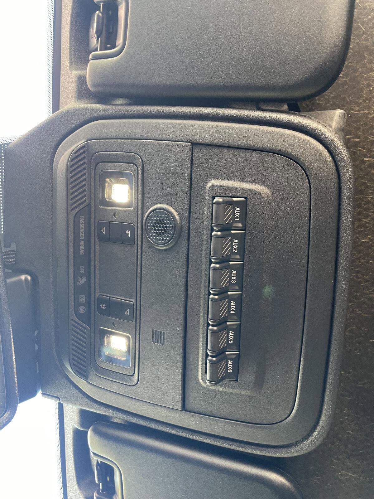 Used 2024 Ford Bronco Black Diamond w/ Sasquatch Package image 24