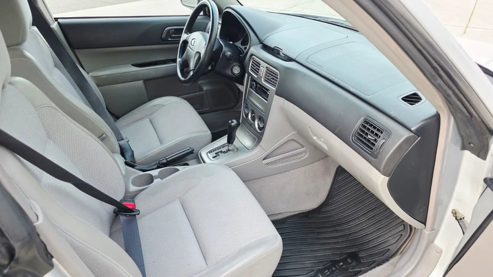 Used 2004 Subaru Forester 2.5X image 11