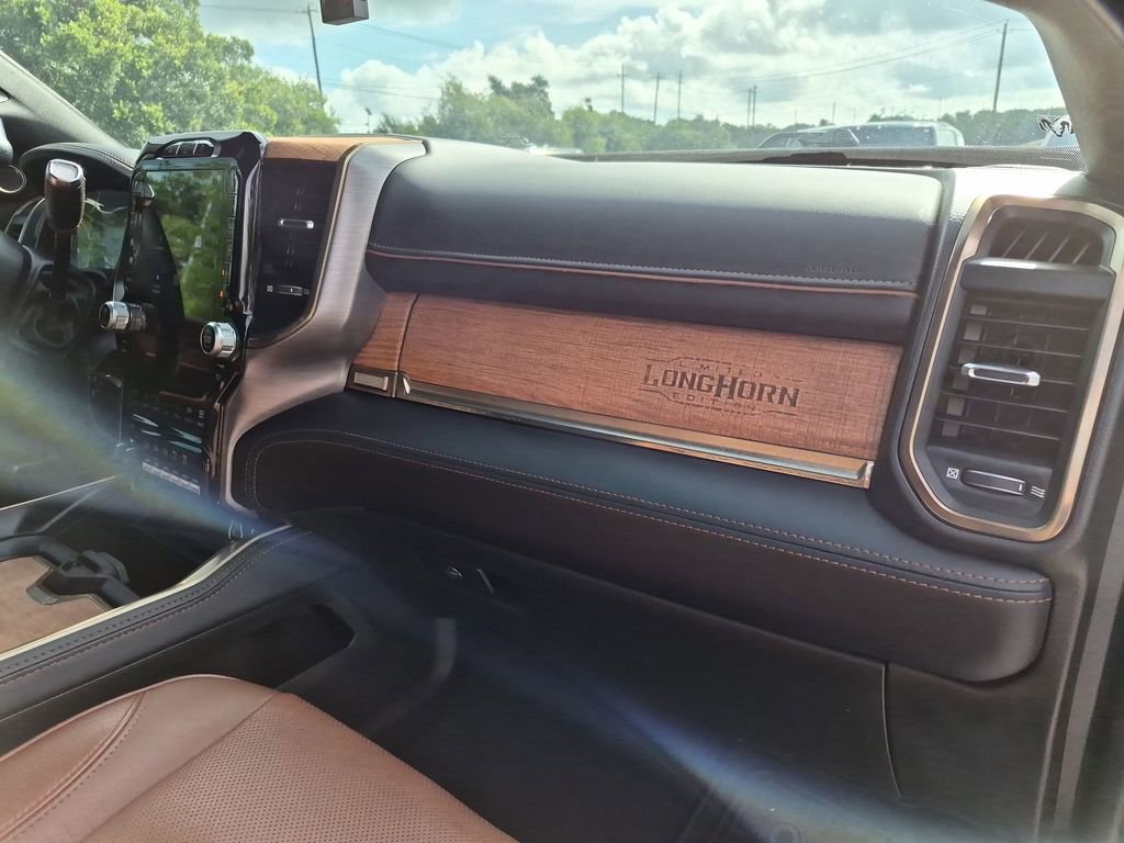 Used 2023 RAM 3500 Limited AWD/4WD image 42