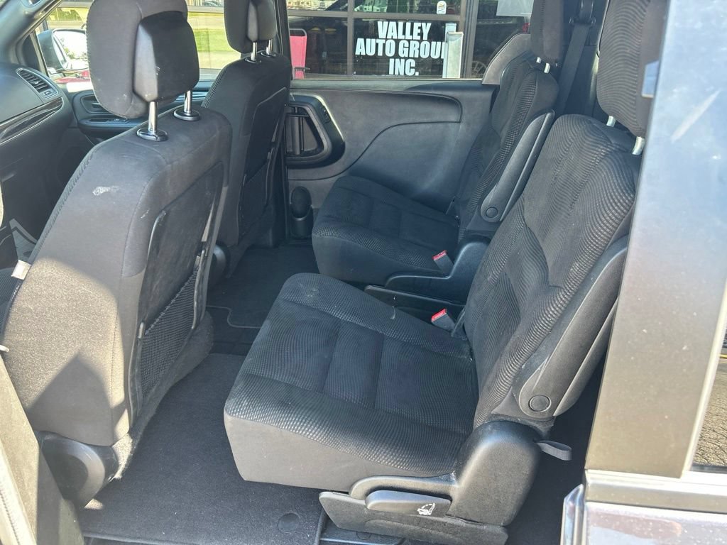 Used 2020 Dodge Grand Caravan SE FWD image 9