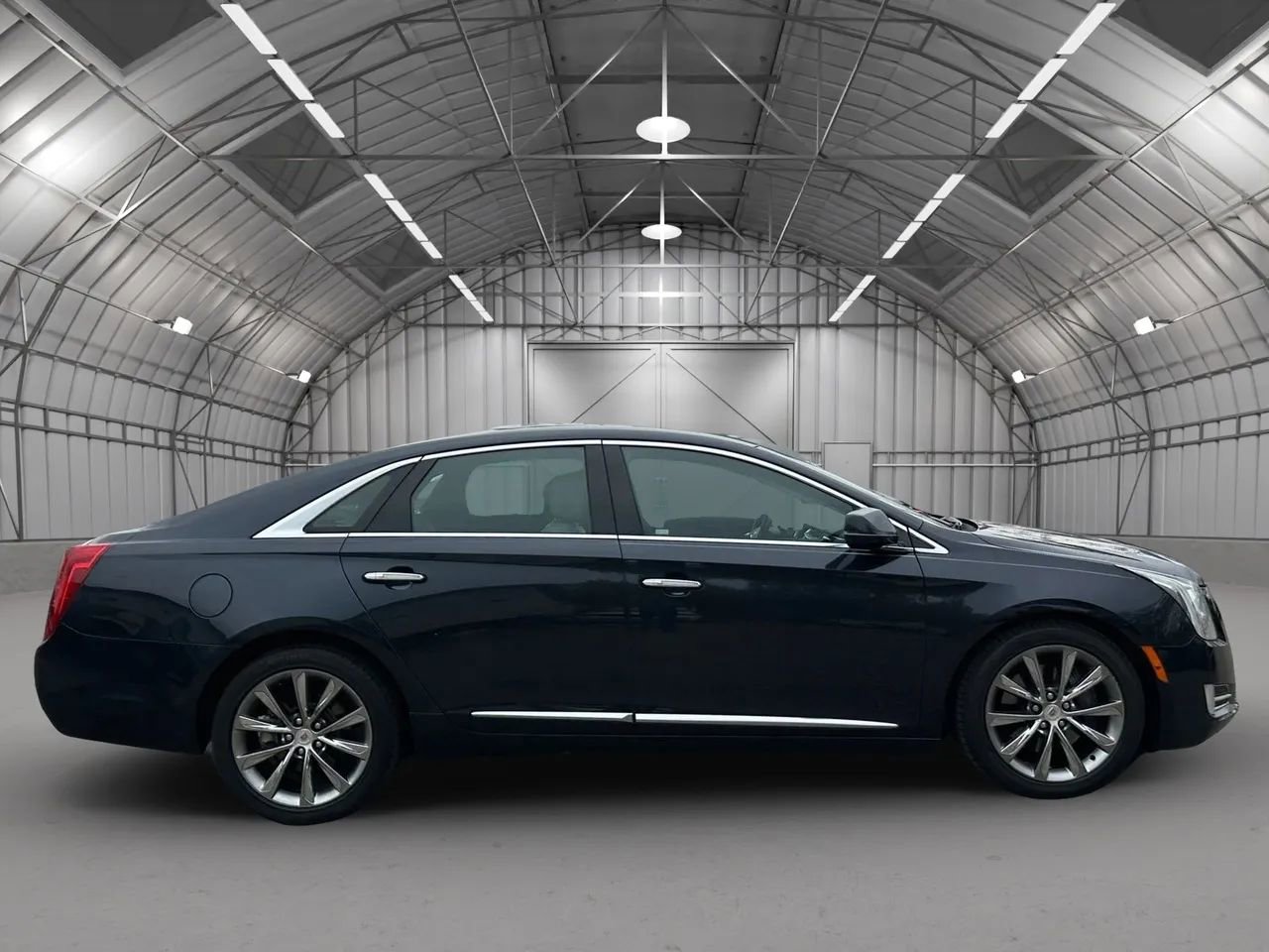 Used 2013 Cadillac XTS Luxury w/ Driver Awareness Package image 6